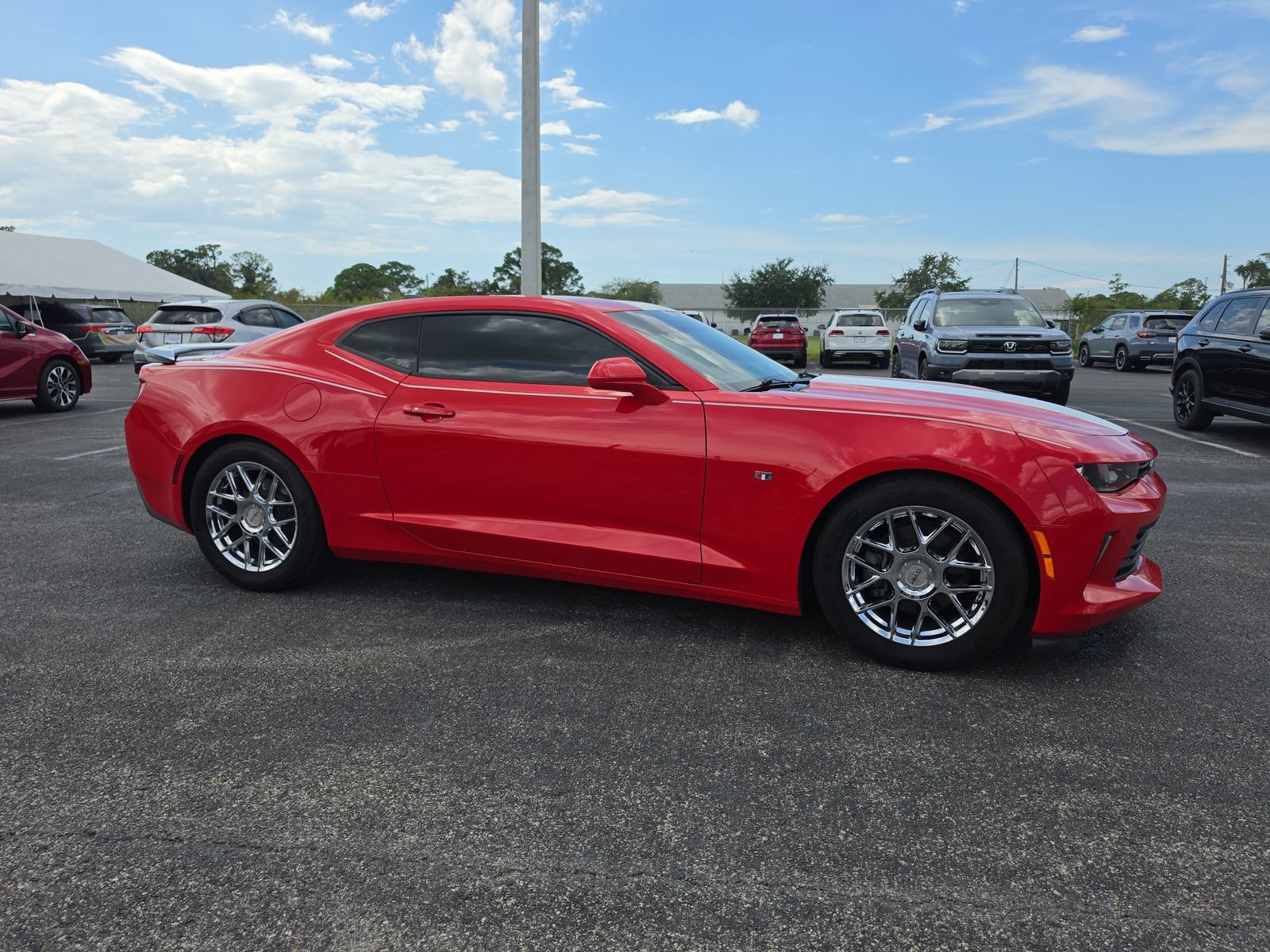 Used 2017 Chevrolet Camaro LT RWD image 2
