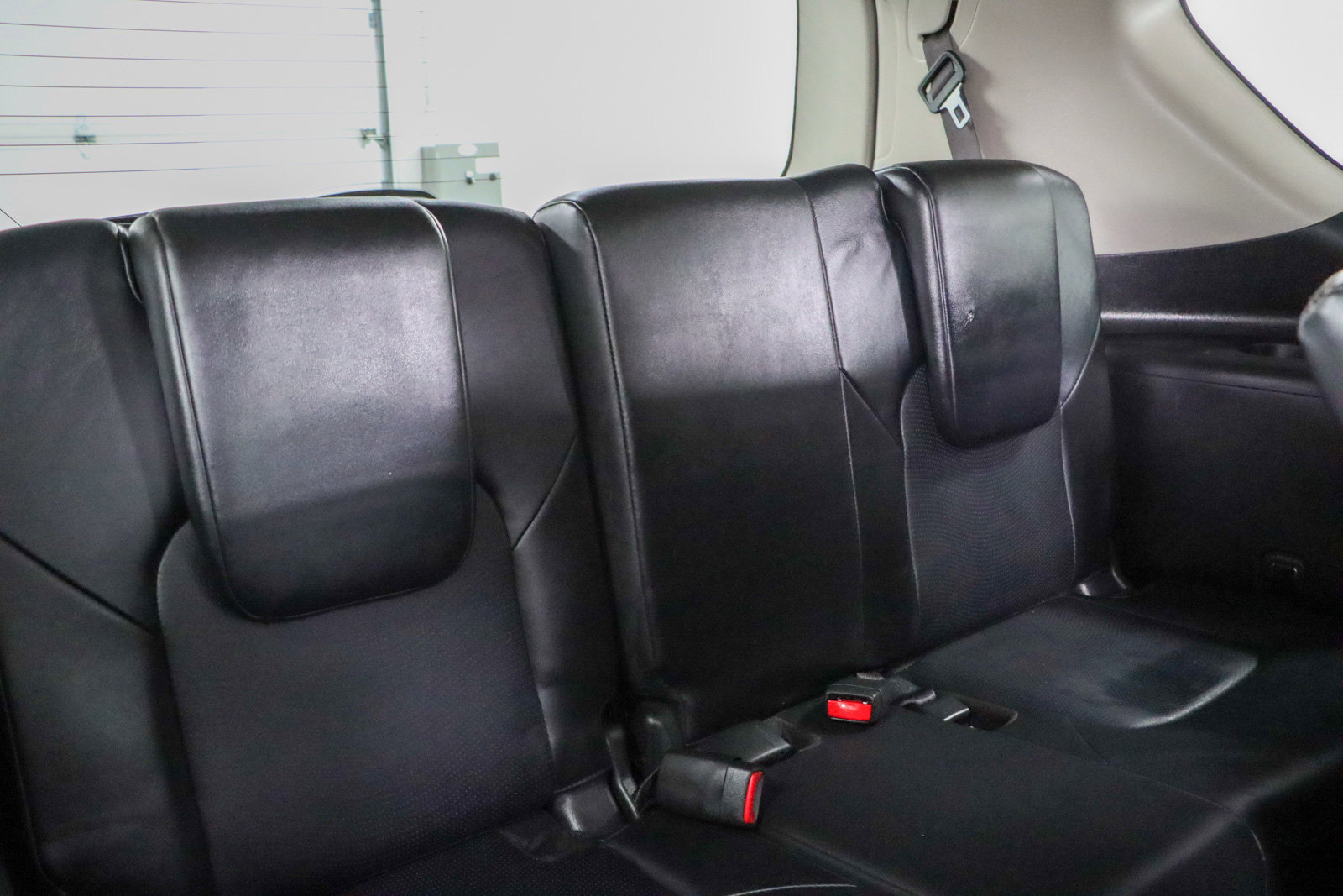 Used 2020 Nissan Armada SL w/ Premium Package image 31