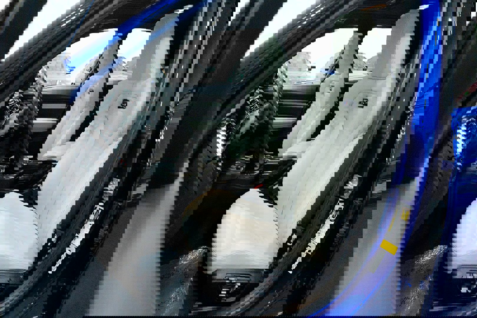 Used 2016 BMW M3 Individual w/ Lighting Package image 20