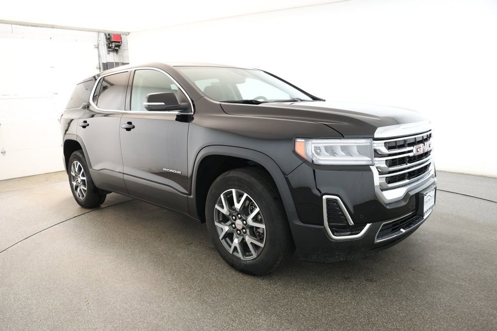 Used 2021 GMC Acadia SLE image 3