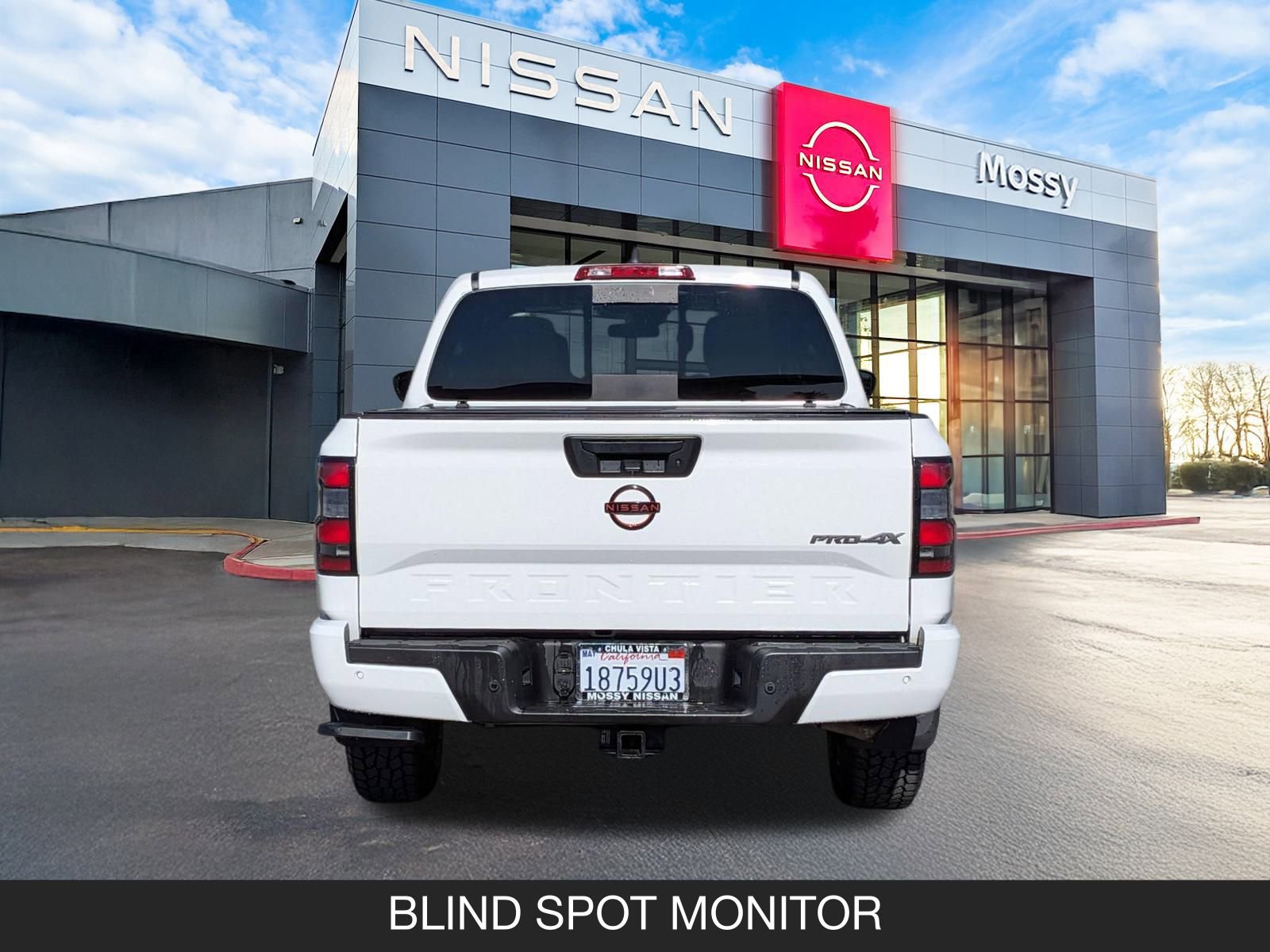 Certified 2023 Nissan Frontier PRO-4X w/ Technology Package image 9