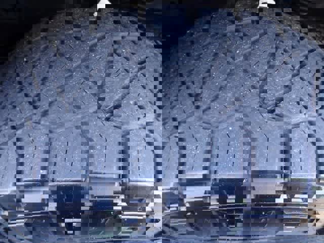 Used 2020 Toyota Tacoma TRD Off-Road image 9