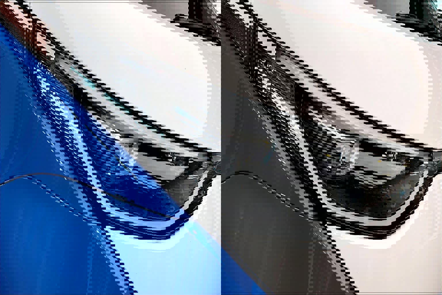 Used 2025 Volkswagen ID. Buzz 1st Edition image 27