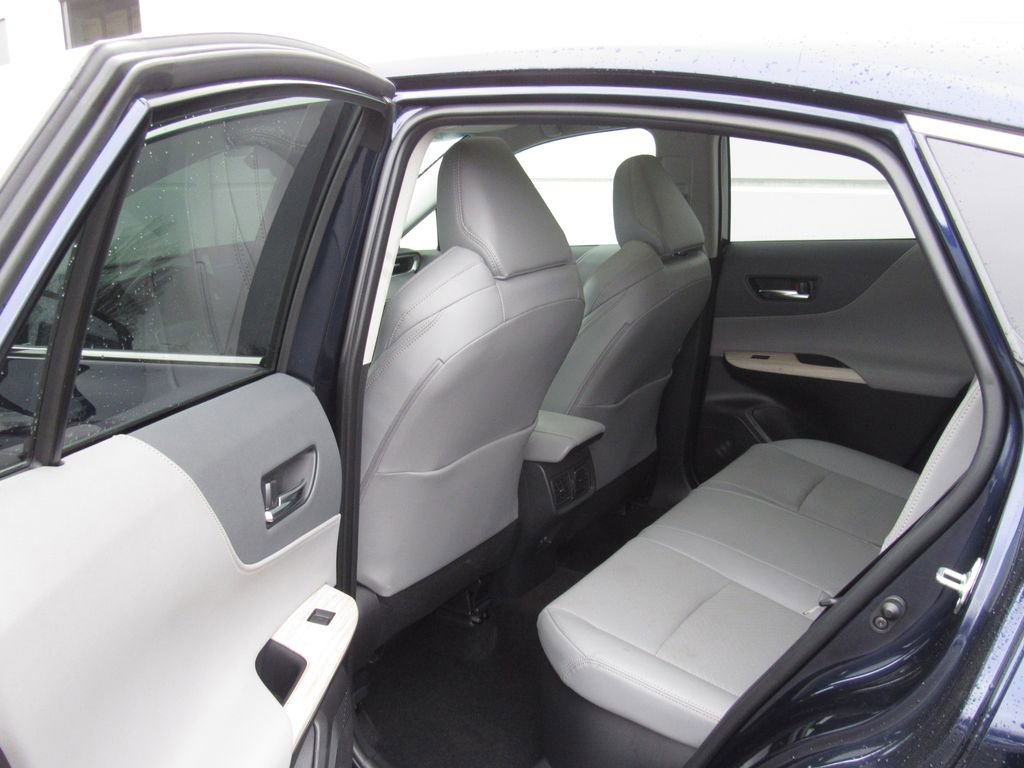 Certified 2024 Toyota Venza Limited image 14