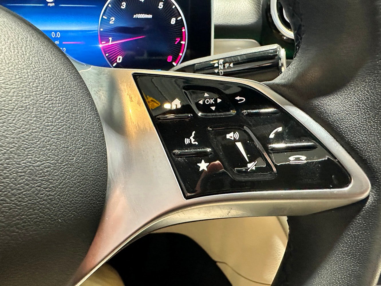 Certified 2023 Mercedes-Benz C 300 4MATIC Sedan image 19
