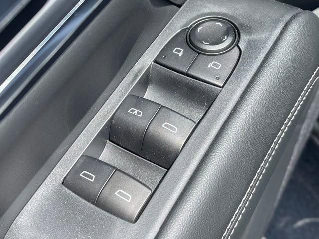 New 2025 GMC Terrain Elevation image 14