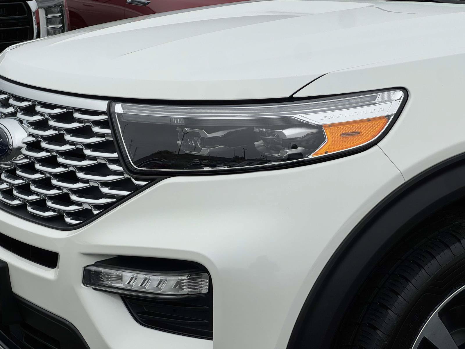 Used 2020 Ford Explorer Platinum AWD/4WD image 29