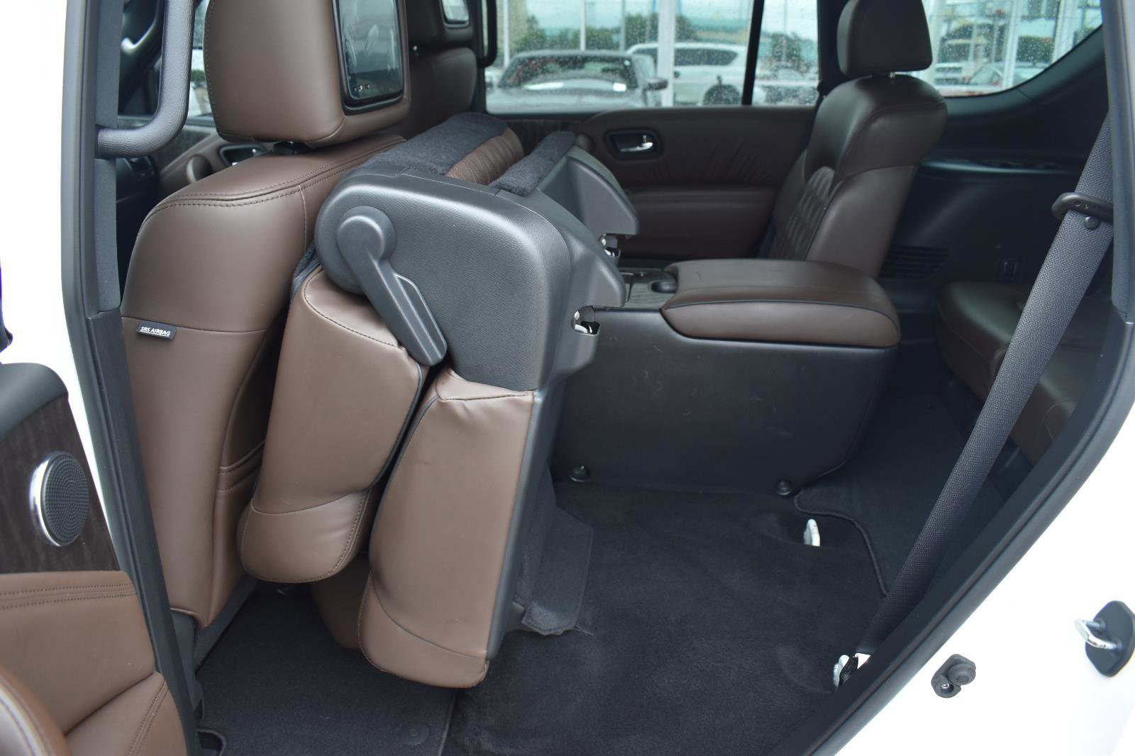 Used 2023 Nissan Armada Platinum w/ Captain's Chairs Package RWD image 53