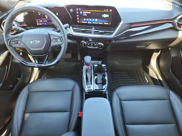 Used 2025 Chevrolet Trax RS w/ Driver Confidence Package FWD image 14