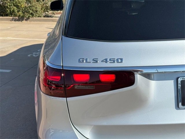 New 2026 Mercedes-Benz GLS 450 4MATIC image 4