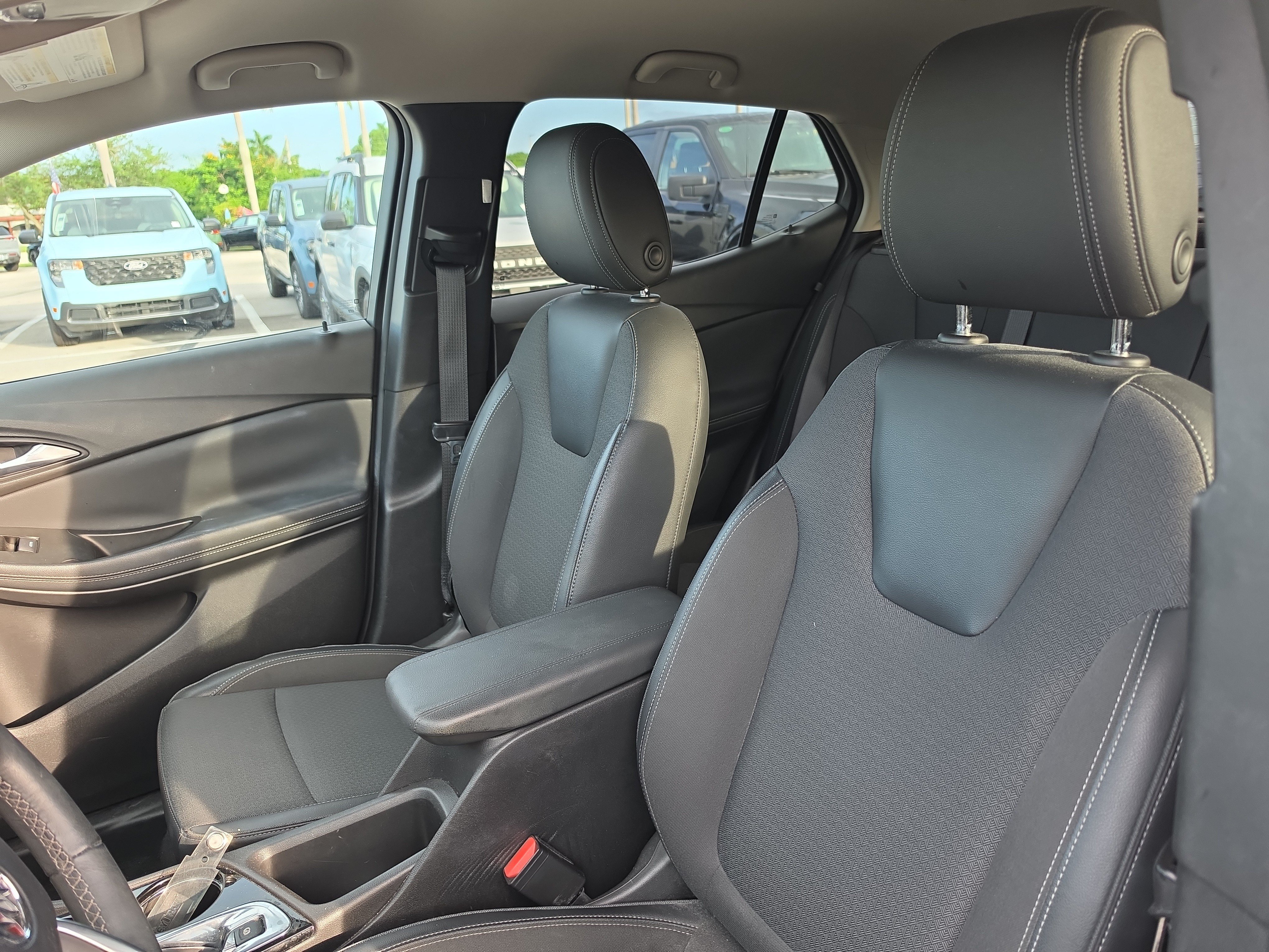 Used 2021 Buick Encore GX Preferred FWD image 10