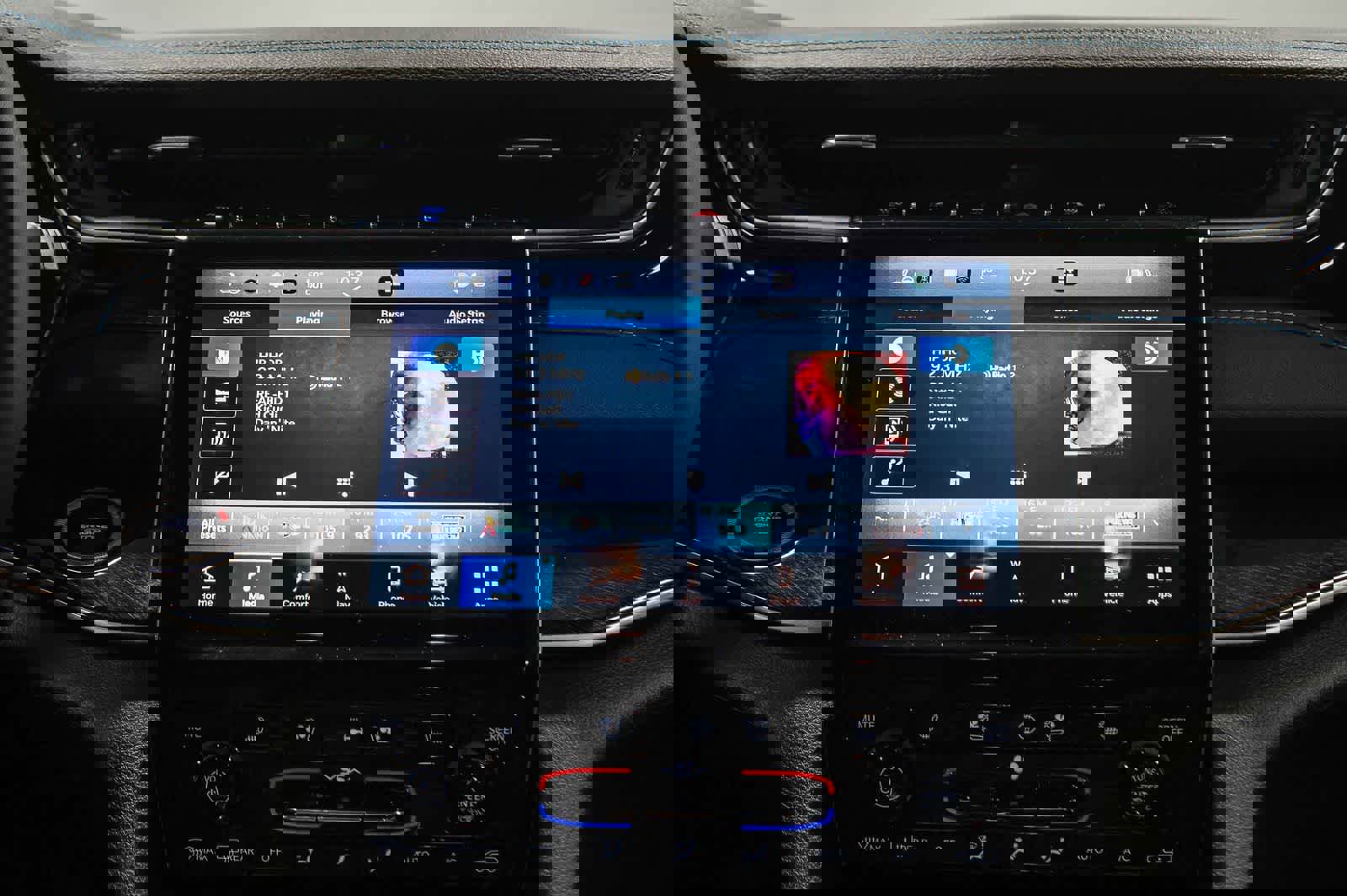 Used 2023 Jeep Grand Cherokee Trailhawk AWD/4WD image 14