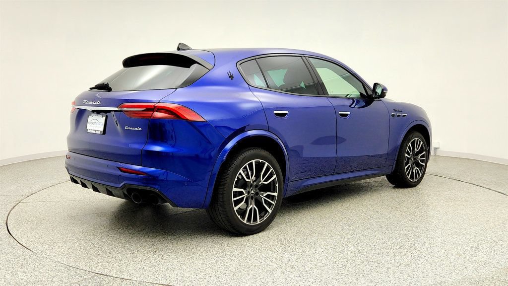 Used 2023 Maserati Grecale Modena AWD/4WD image 5