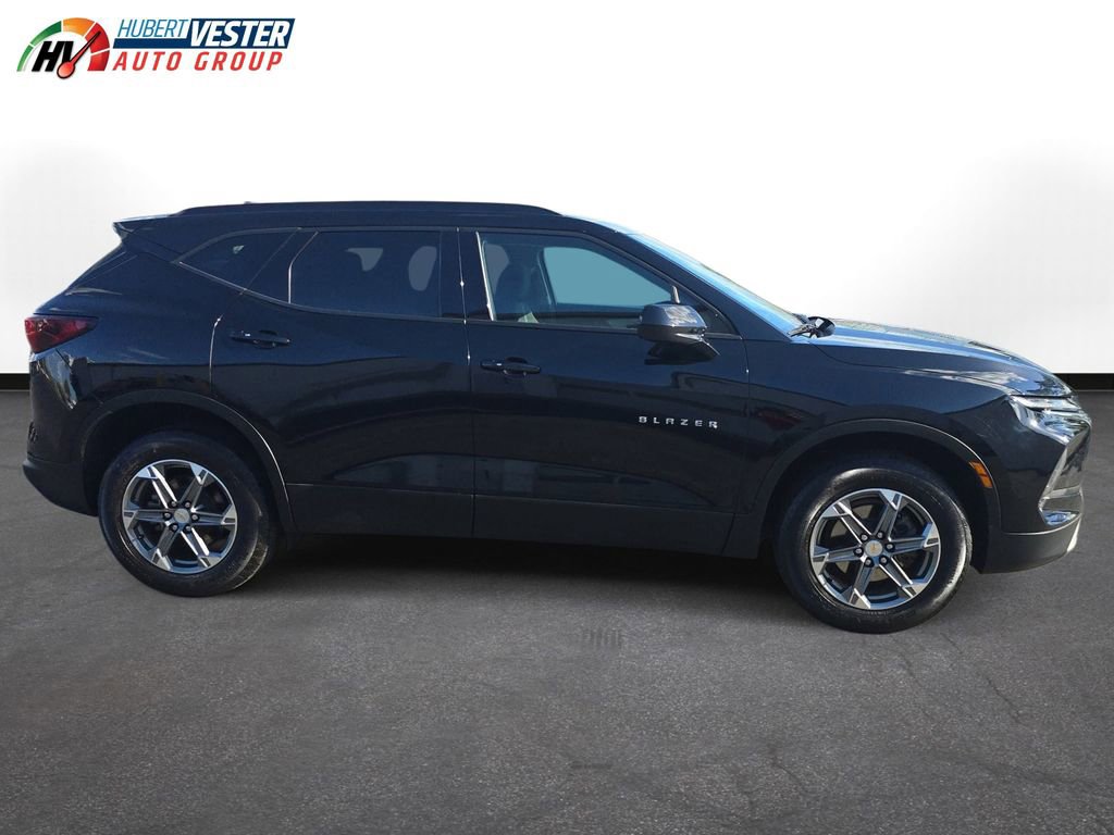 Used 2024 Chevrolet Blazer LT w/ Convenience Package image 5