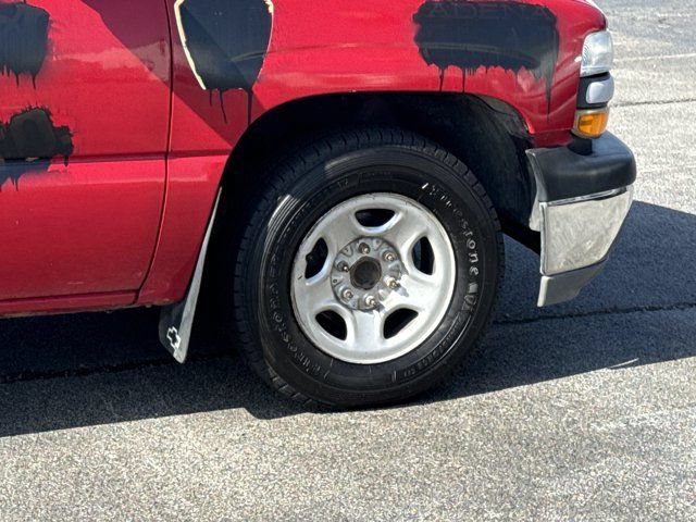 Used 2001 Chevrolet Silverado 1500 2WD Regular Cab w/ Firm Ride Suspension Pkg image 5
