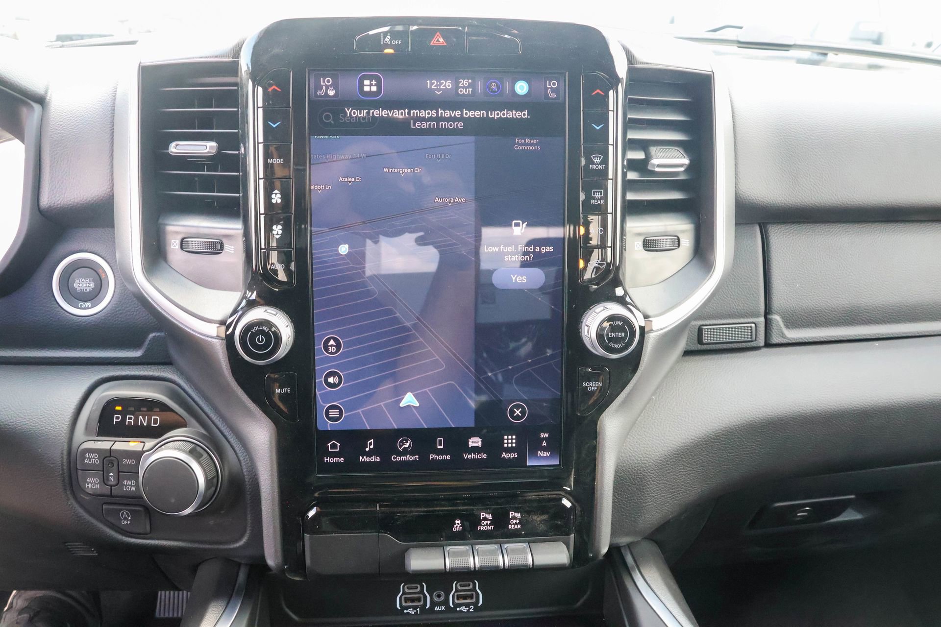 New 2026 RAM 1500 4x4 Crew Cab image 17