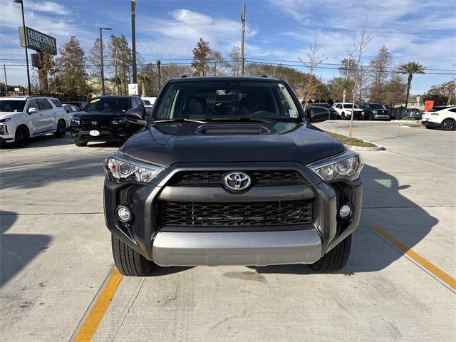 Used 2018 Toyota 4Runner TRD Off-Road video 2