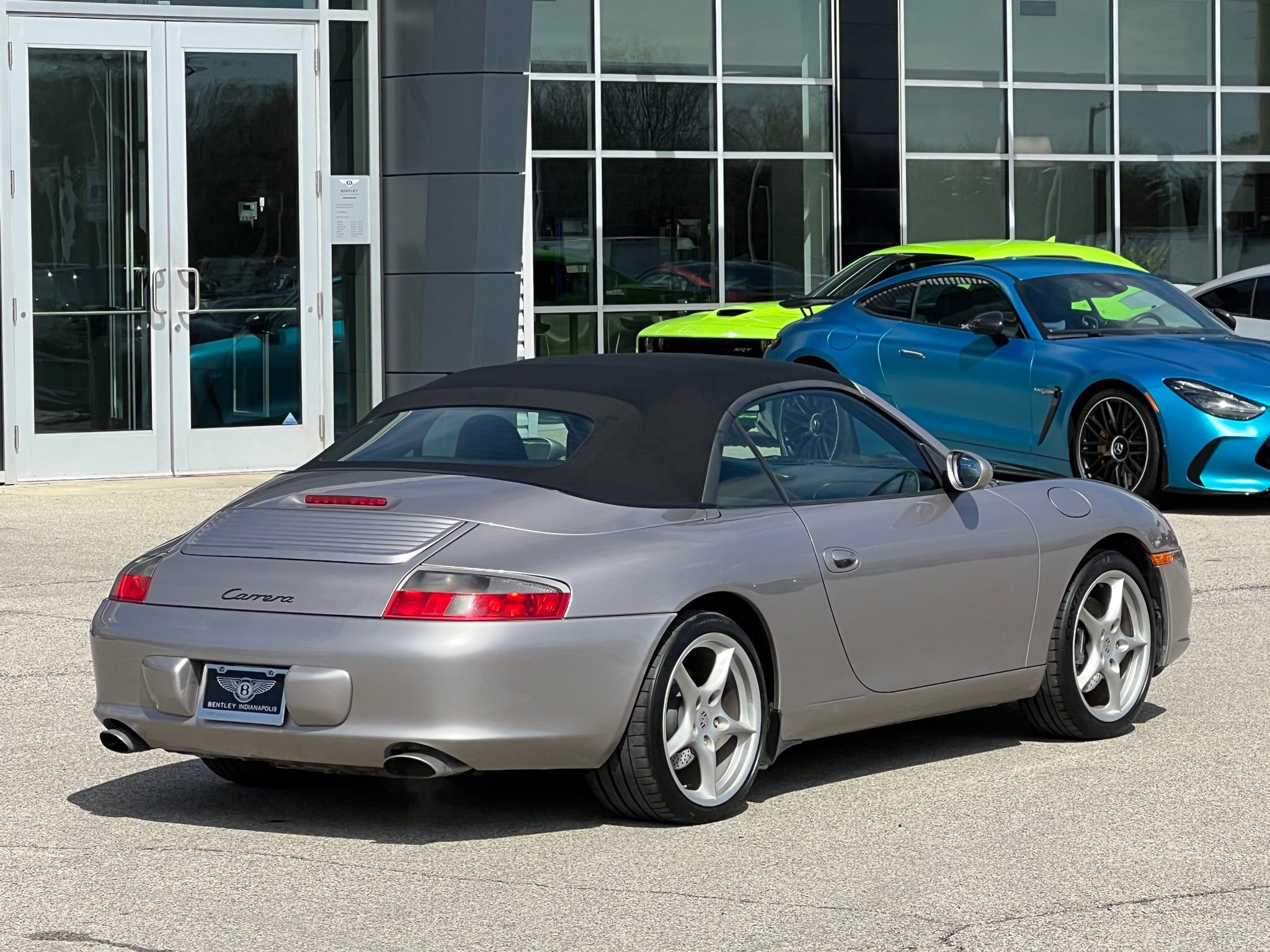 Used 2002 Porsche 911 Carrera image 3