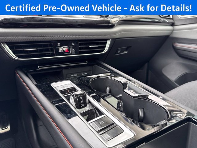 Certified 2026 Volkswagen Atlas Peak Edition AWD/4WD image 12