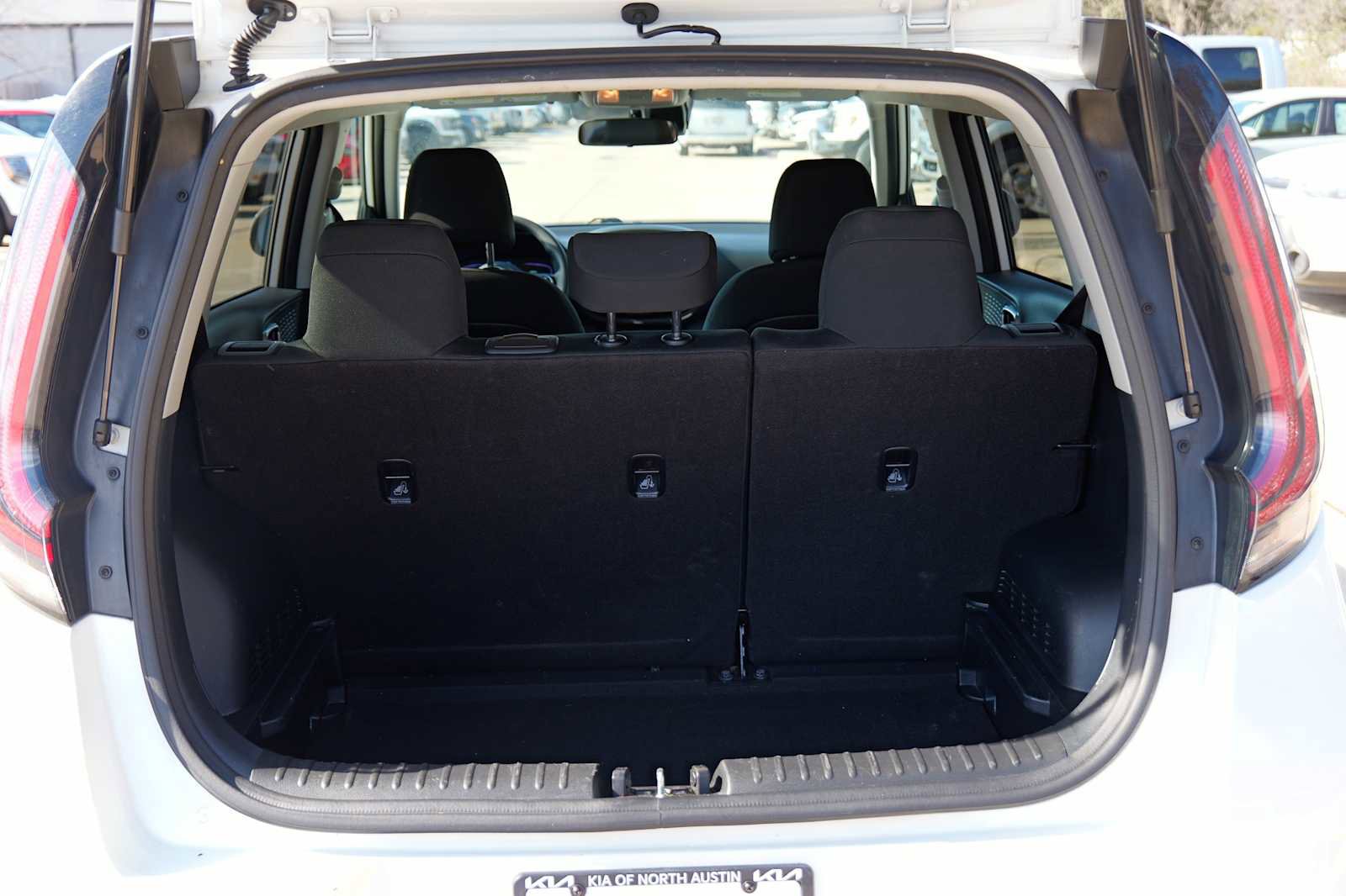 Certified 2024 Kia Soul LX w/ Option Group 015 image 29