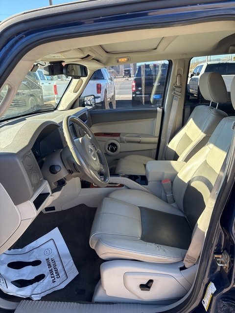 Used 2006 Jeep Commander Limited image 48