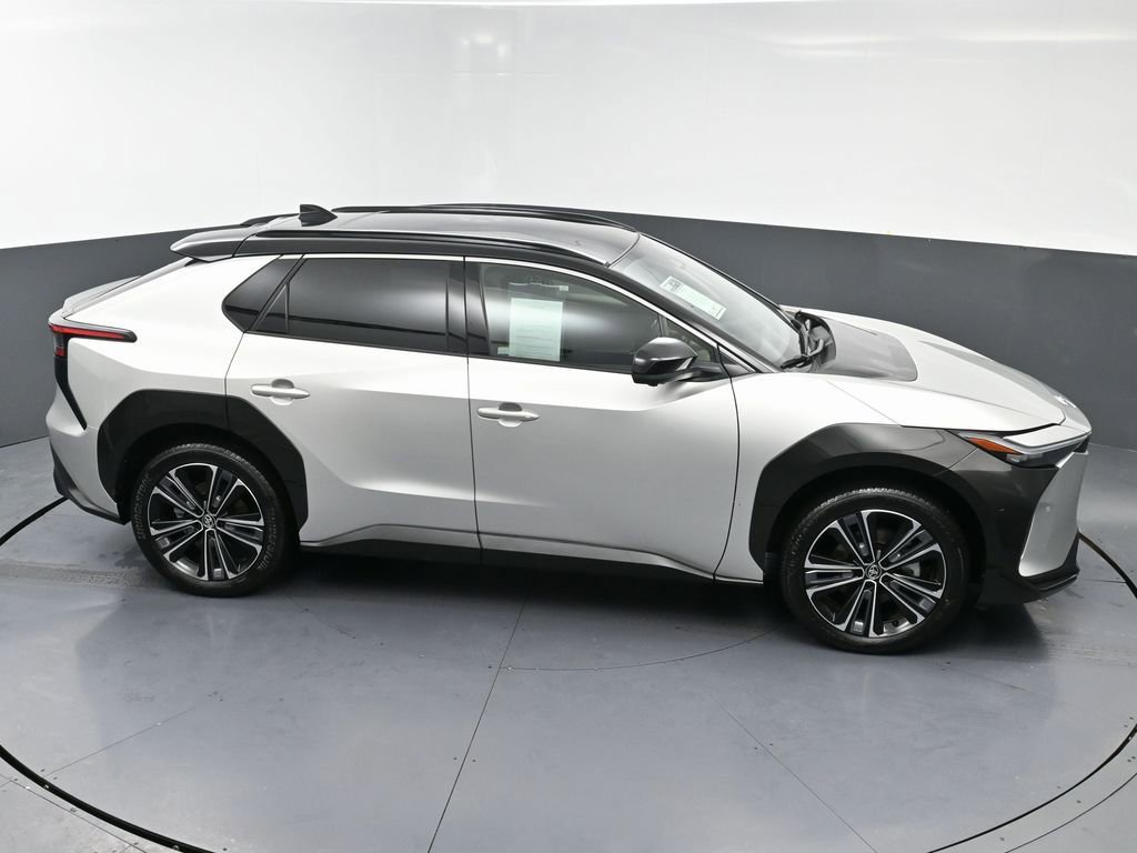 Used 2023 Toyota bZ4X Limited image 43