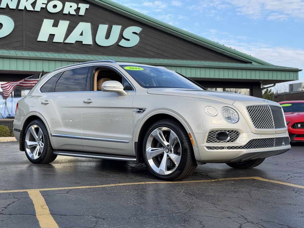 Used 2018 Bentley Bentayga image 40
