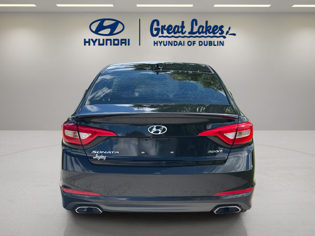 Used 2015 Hyundai Sonata Sport w/ Option Group 04 FWD image 4