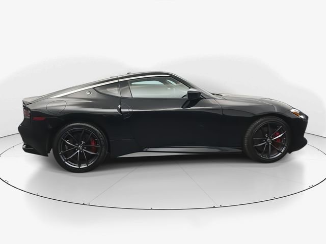 Used 2024 Nissan Z Performance w/ Floor Mat Package image 11