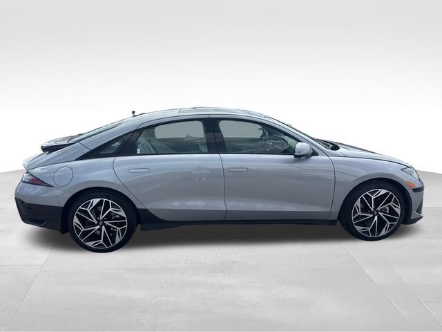 Used 2025 Hyundai Ioniq 6 Limited AWD/4WD image 6