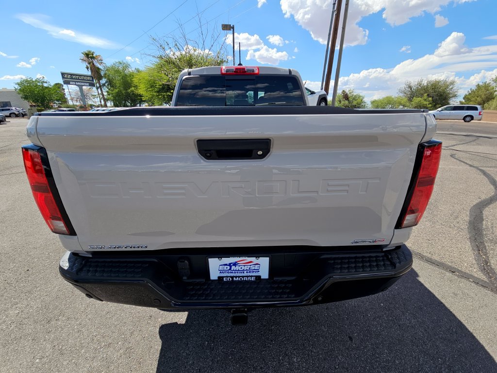 New 2026 Chevrolet Colorado ZR2 w/ Technology Package AWD/4WD image 4