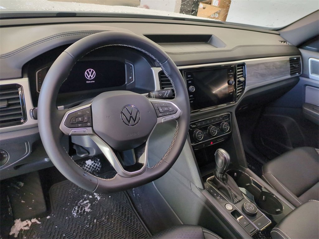 Used 2023 Volkswagen Atlas Cross Sport SE image 15