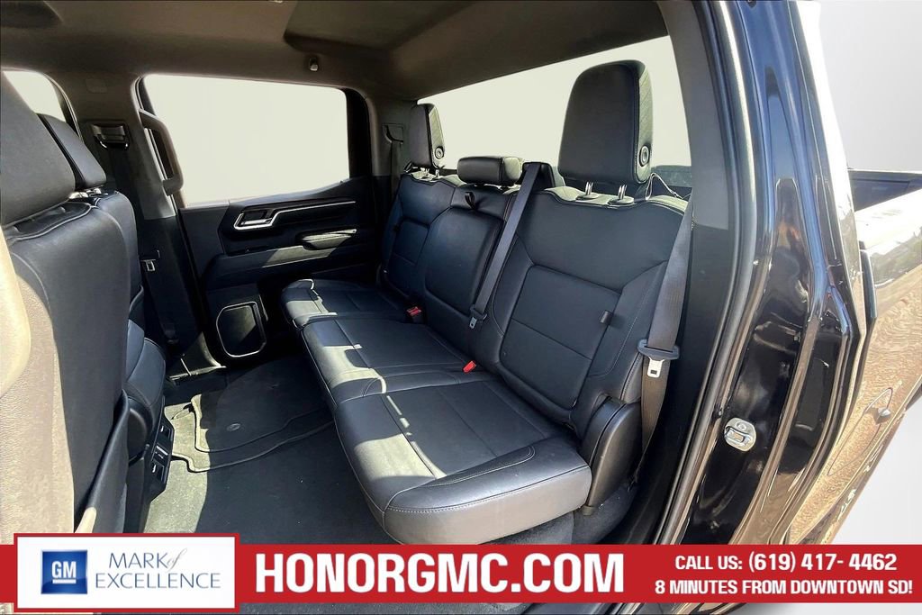 Used 2025 GMC Sierra 1500 SLT image 18