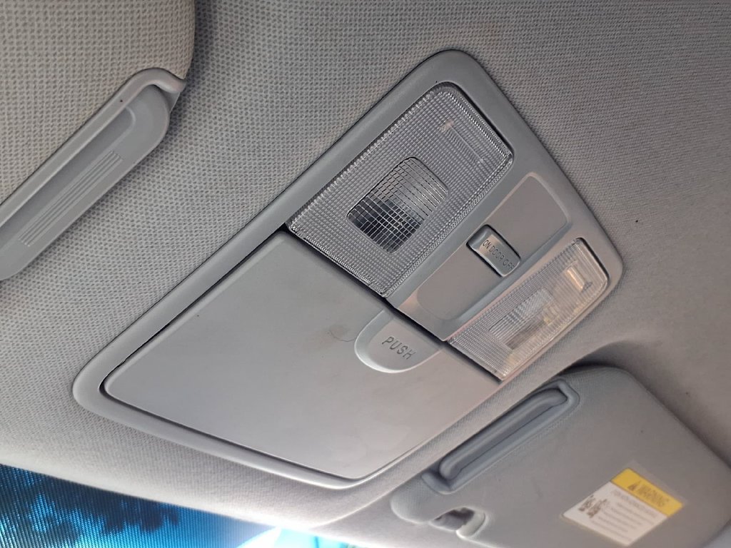 Used 2014 Hyundai Elantra GT FWD image 10