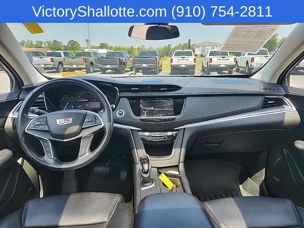 Used 2019 Cadillac XT5 Premium Luxury FWD image 4