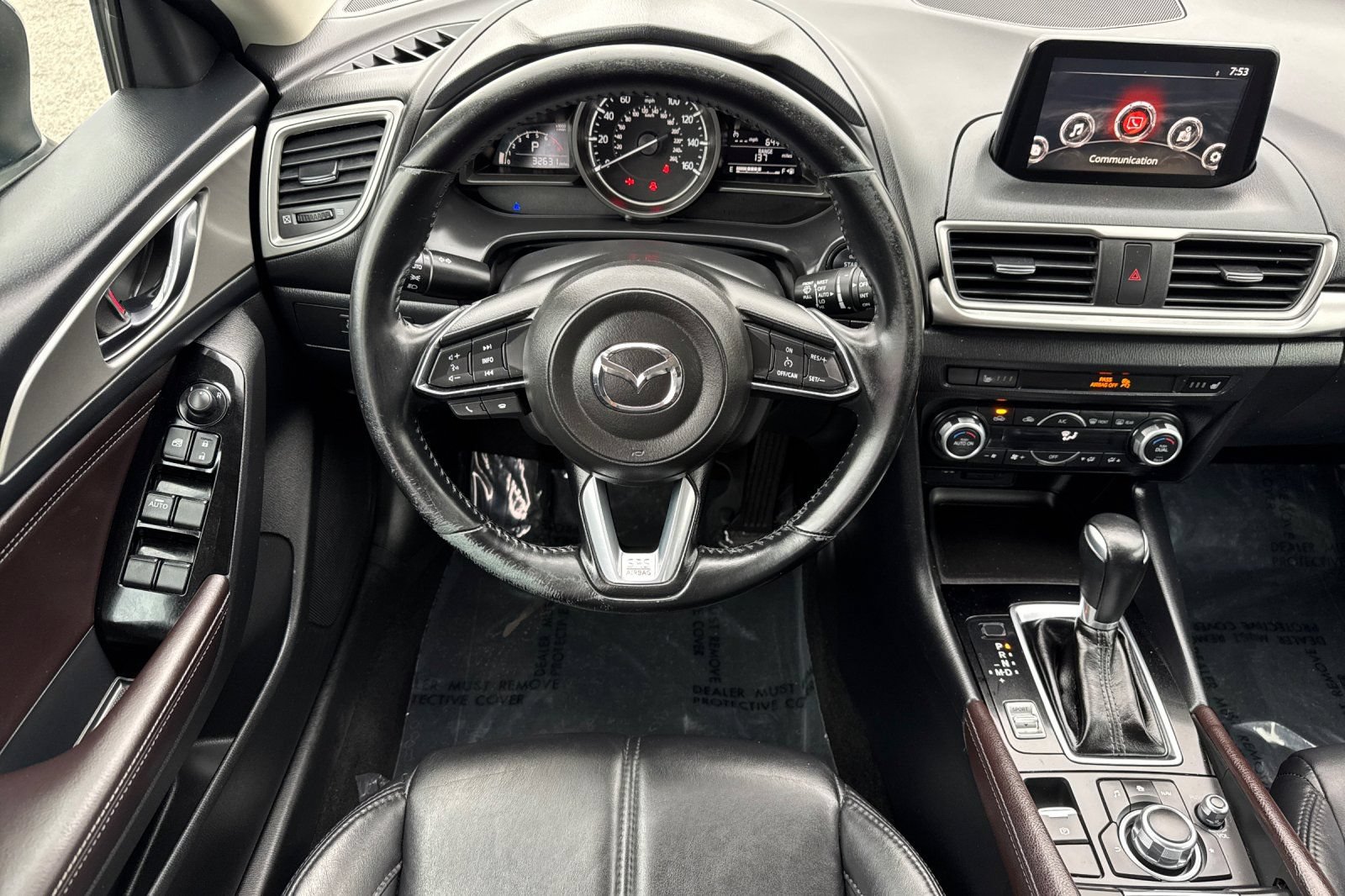 Used 2018 MAZDA MAZDA3 Touring FWD image 14