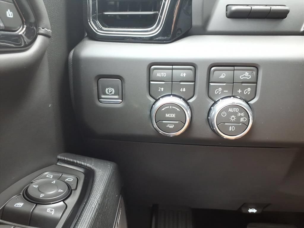 New 2026 GMC Sierra 1500 AT4X AWD/4WD image 19