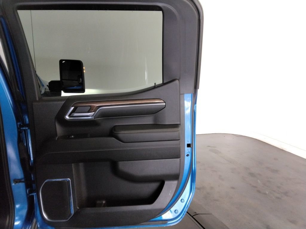 Used 2023 Chevrolet Silverado 1500 RST image 33