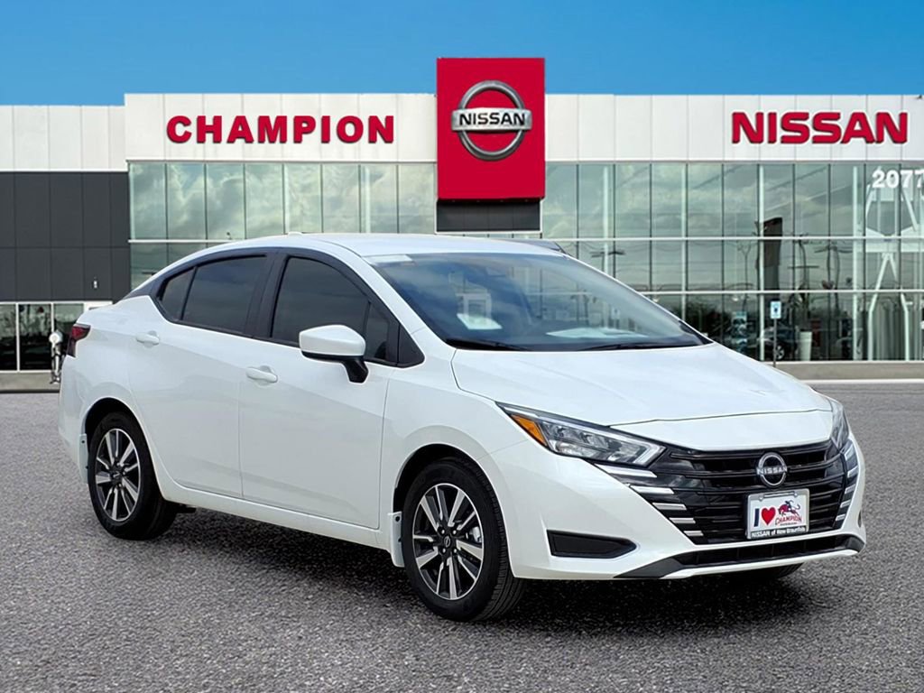 New 2025 Nissan Versa SV w/ Trunk Package