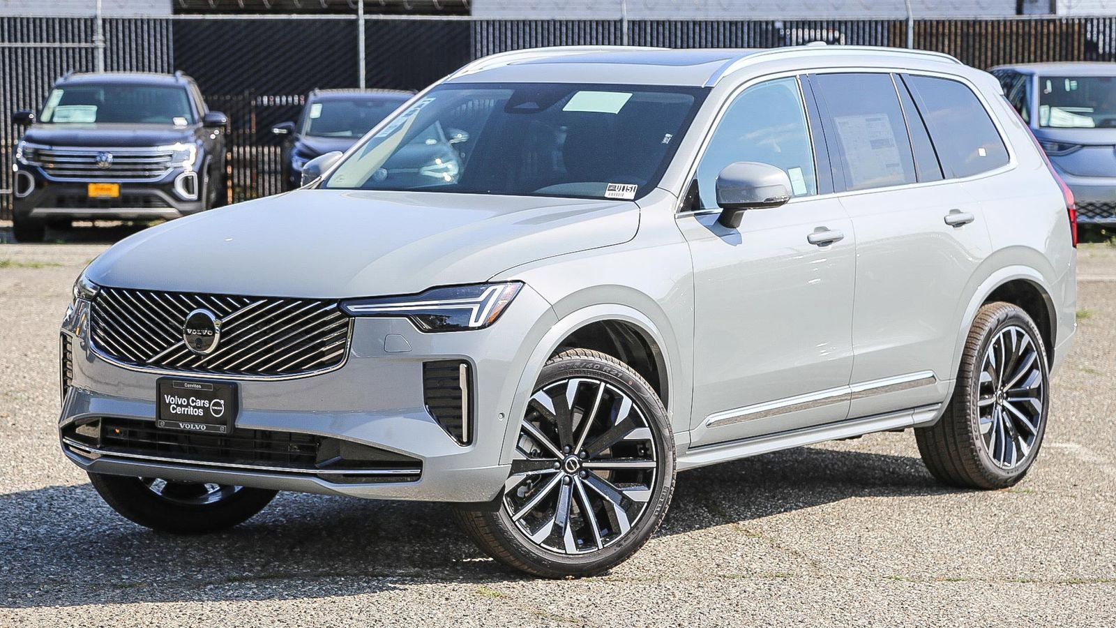 Used 2025 Volvo XC90 B6 Plus w/ Protection Package Premier