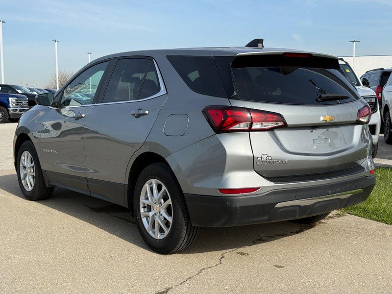 Used 2024 Chevrolet Equinox LT image 3