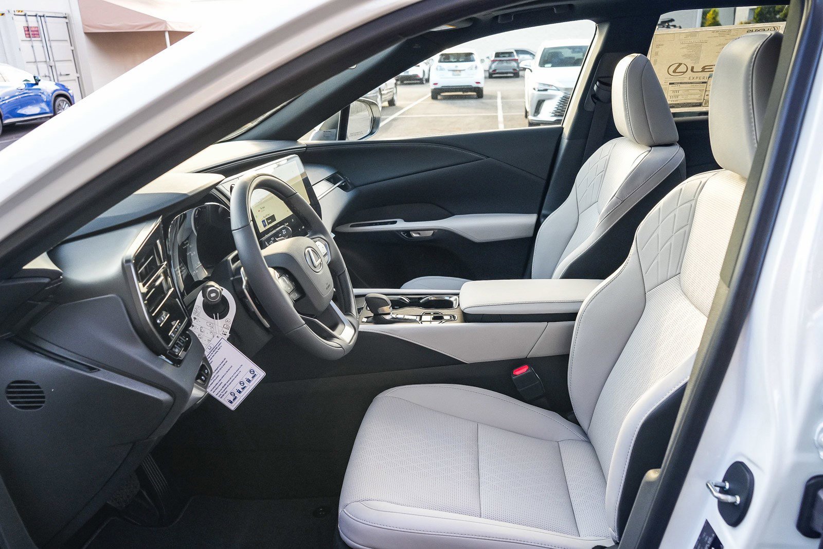 New 2026 Lexus RX 350 image 16