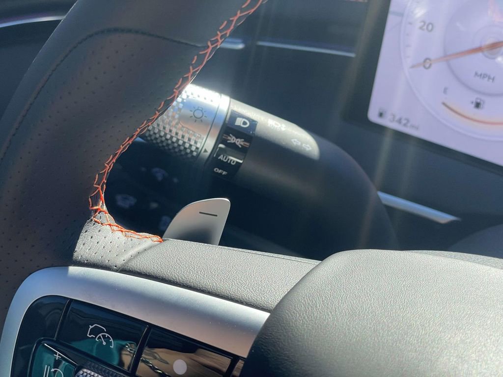 New 2026 Genesis GV70 2.5T Sport Prestige AWD/4WD image 11
