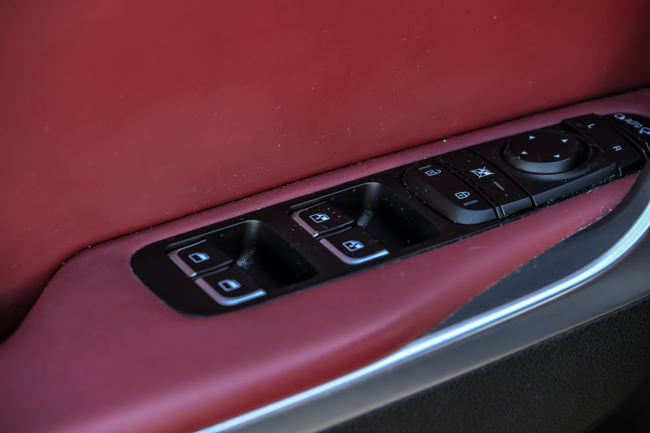 Used 2020 Kia Stinger GT1 AWD/4WD image 22