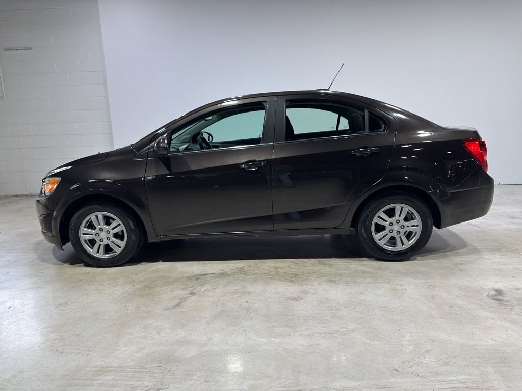 Used 2016 Chevrolet Sonic LT FWD image 3