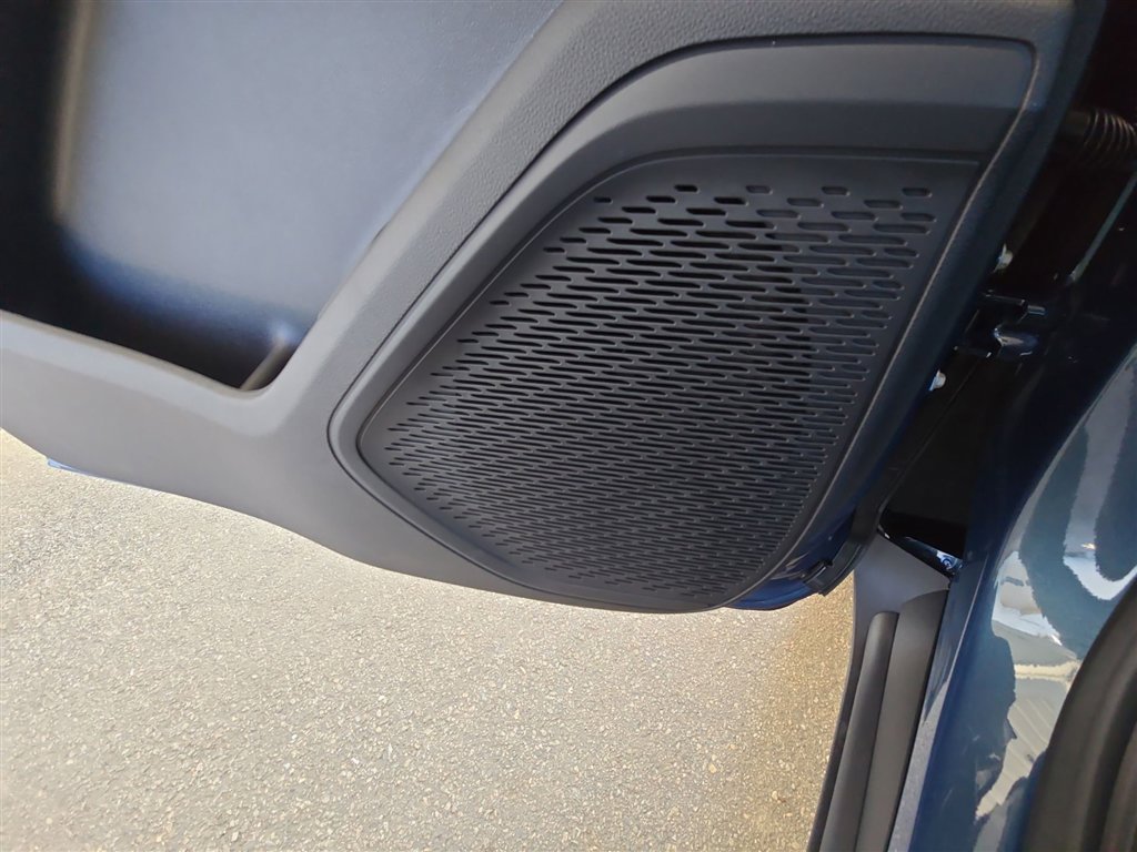 New 2026 Chevrolet Traverse LT w/ Midnight/Sport Edition image 23