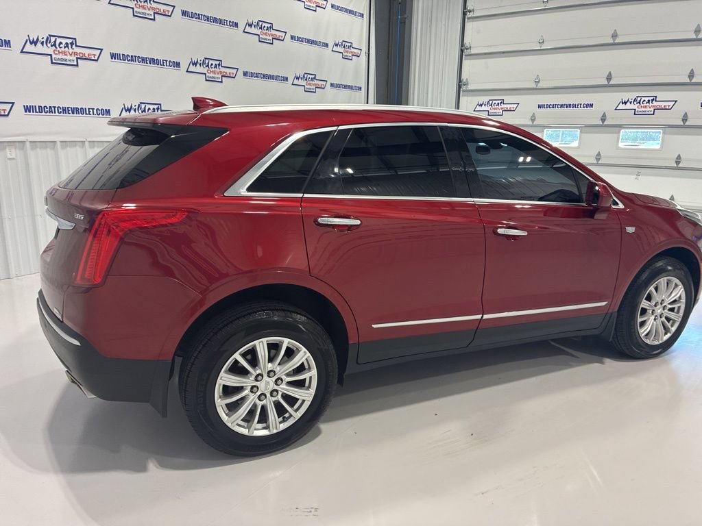 Used 2019 Cadillac XT5 FWD image 6