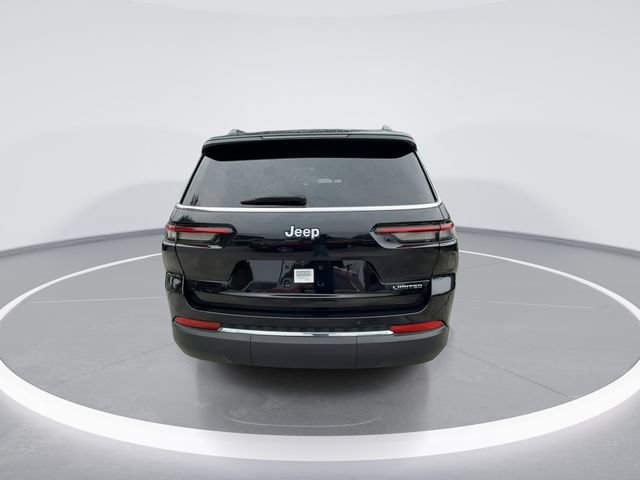 Used 2024 Jeep Grand Cherokee L Limited RWD image 7