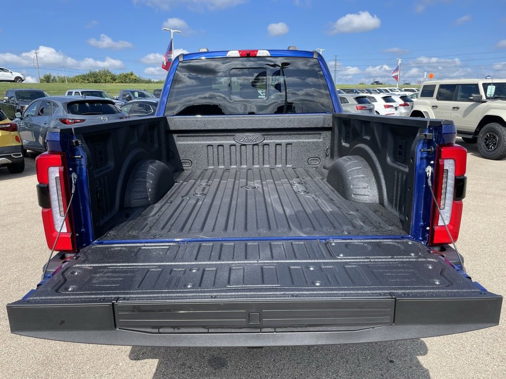 New 2026 Ford F250 Platinum image 35