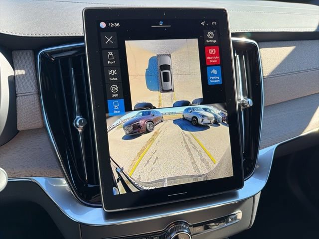 New 2026 Volvo XC90 B6 Ultra w/ Protection Package Premier image 16